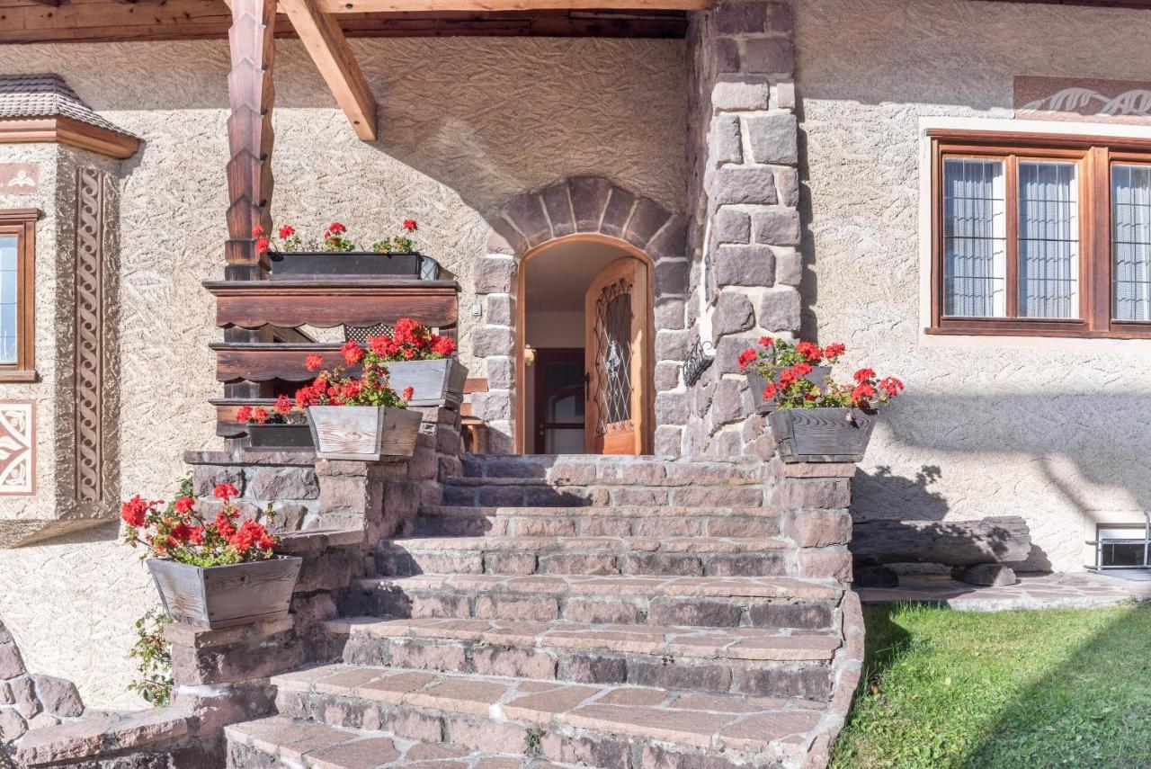 Villa Soldanella Ortisei Eksteriør billede